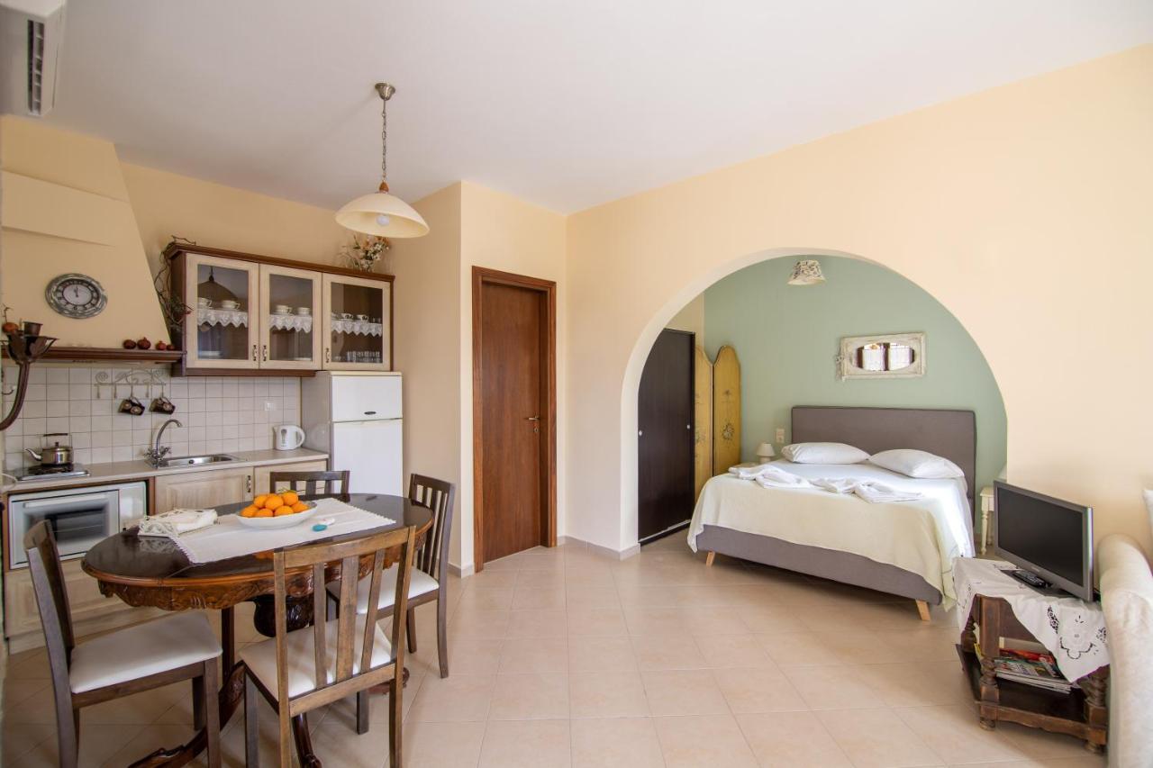 Kritamos Villa & Apartments Kamilari Luaran gambar